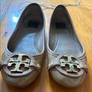 Tory Burch flats